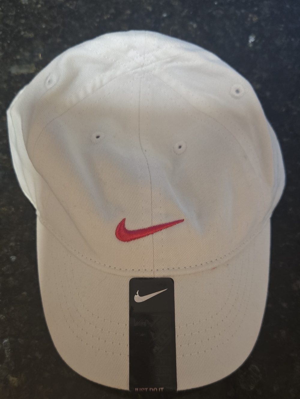 Nike White Baseball Cap with Pink Swoosh – Infant Casual Hat